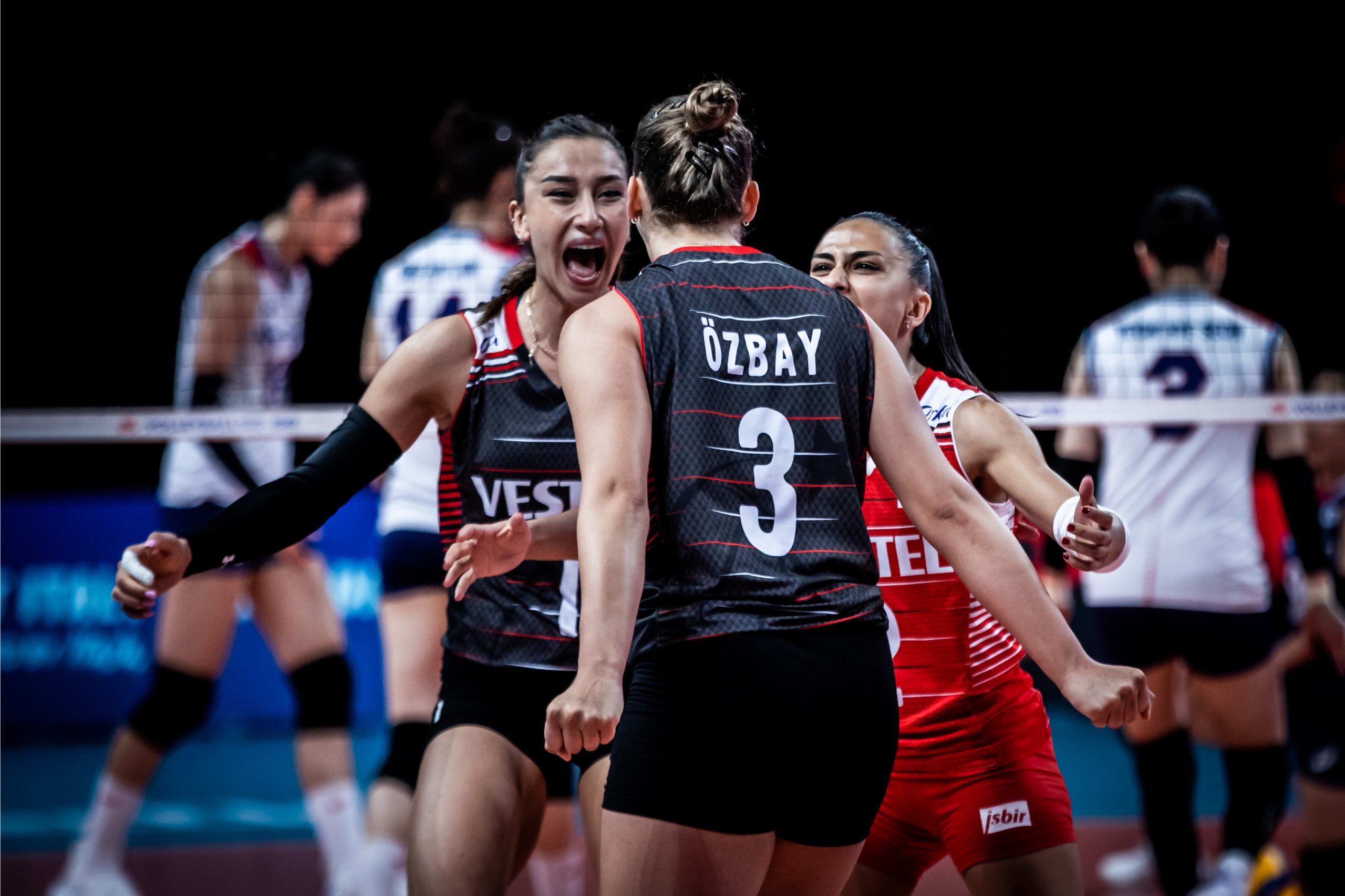 Filenin Sultanları, Milletler Ligi’nde Dünyanın En İyi 4 Takımı Arasında ! | Türkiye Voleybol